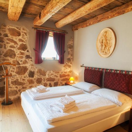 Bed and Breakfast Maso Franceschella à Carano  Extérieur photo