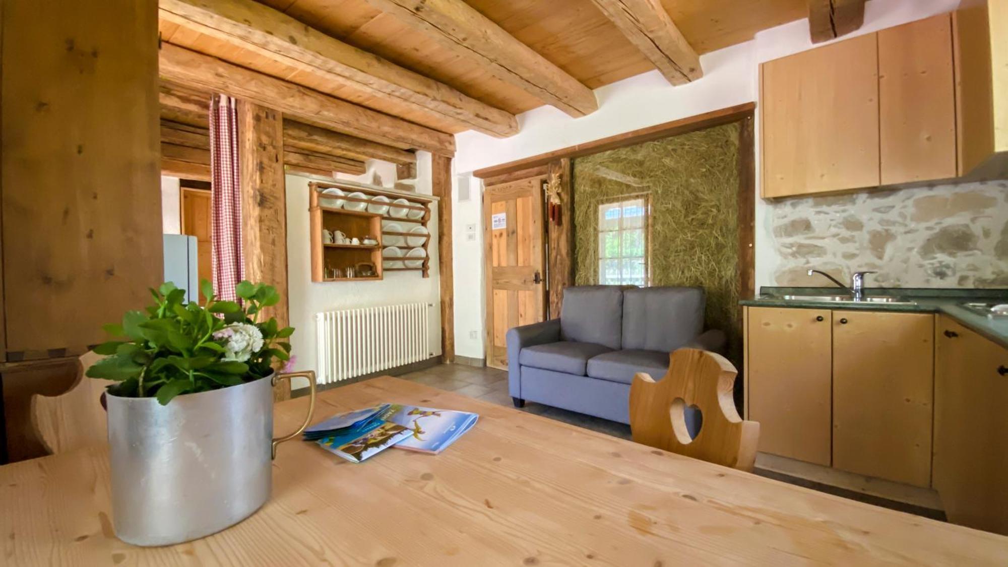 Bed and Breakfast Maso Franceschella à Carano  Extérieur photo