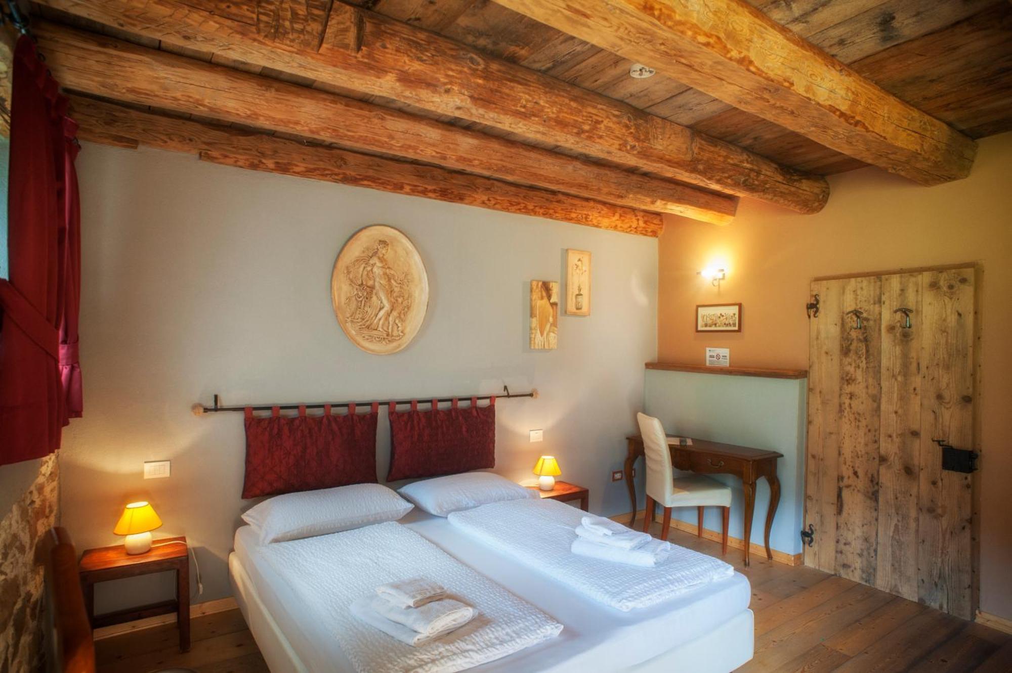 Bed and Breakfast Maso Franceschella à Carano  Extérieur photo
