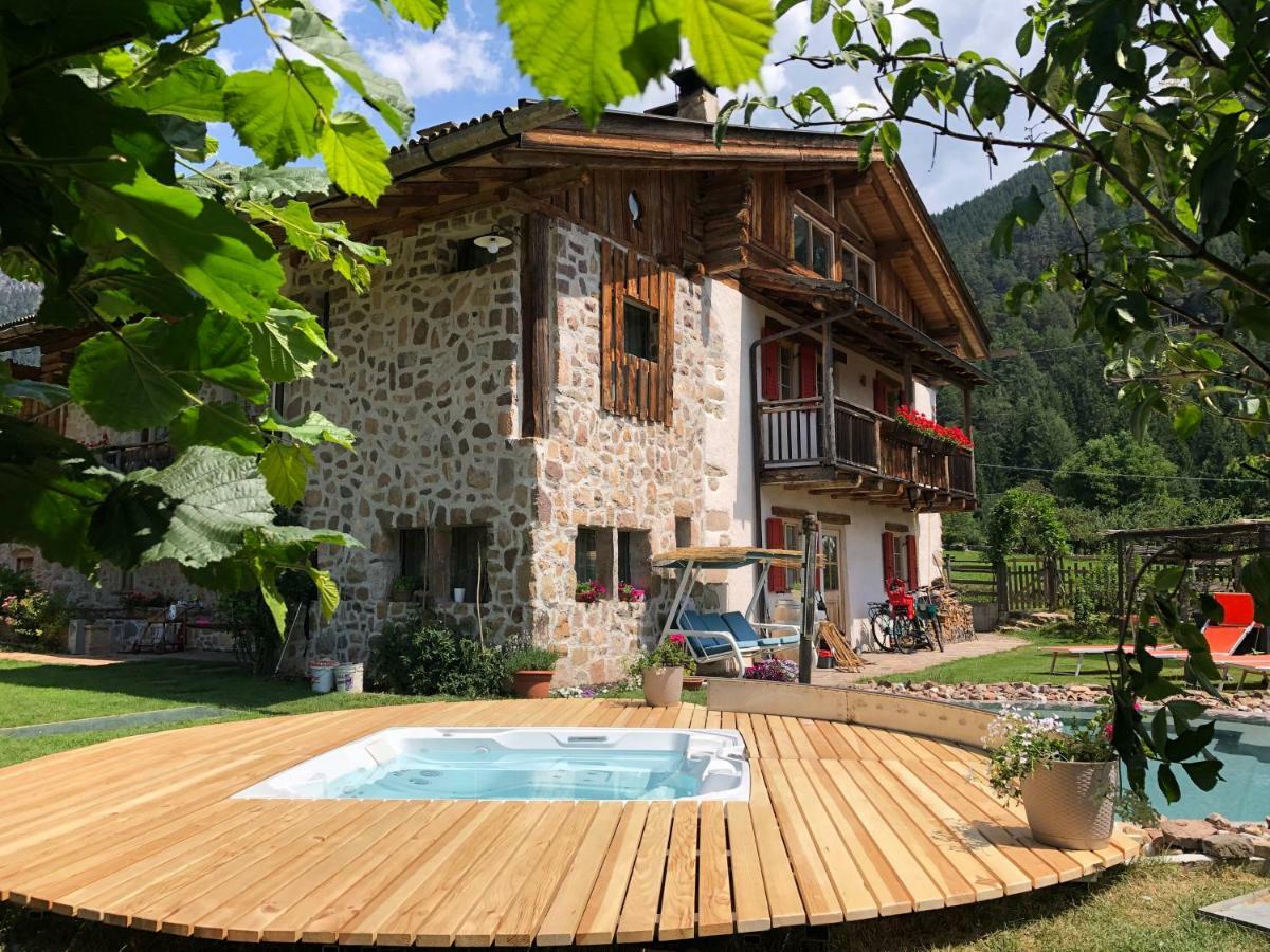 Bed and Breakfast Maso Franceschella à Carano  Extérieur photo